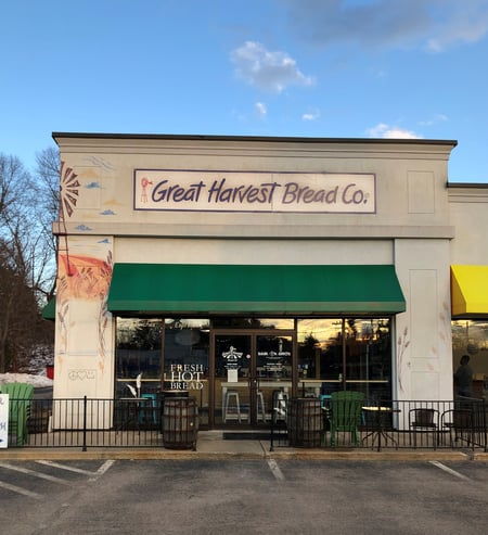 North Kingstown, RI Franchise Bakery for Sale | Great Harvest Bread